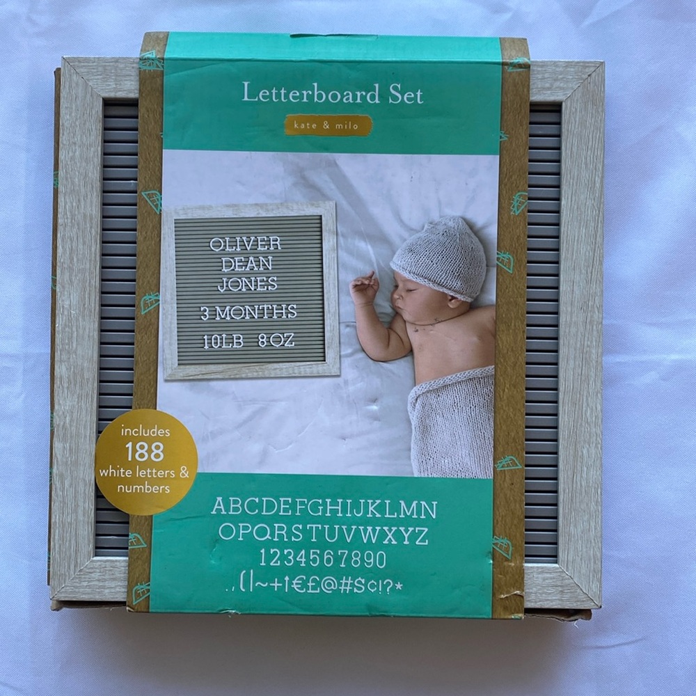 Kate & Milo Letterboard Set with White Letters